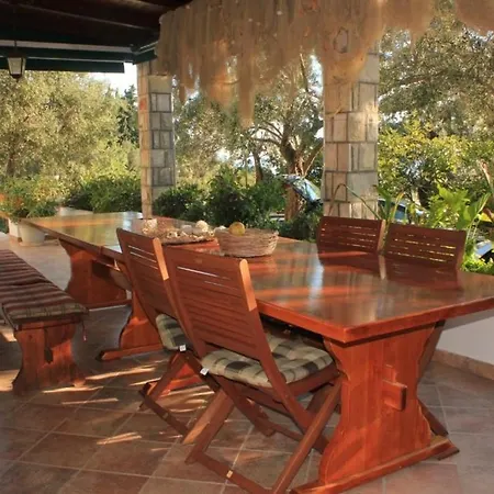 And With Parking Space Brsecine, Dubrovnik - 8541 3* Zaton (Dubrovnik-Neretva)