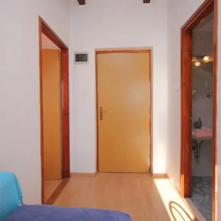 And With Parking Space Brsecine, Dubrovnik - 8541 Pensión 3*