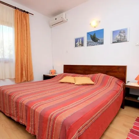 Apartments And Rooms With Parking Space Brsecine, Dubrovnik - 8541 3* Zaton (Dubrovnik-Neretva)
